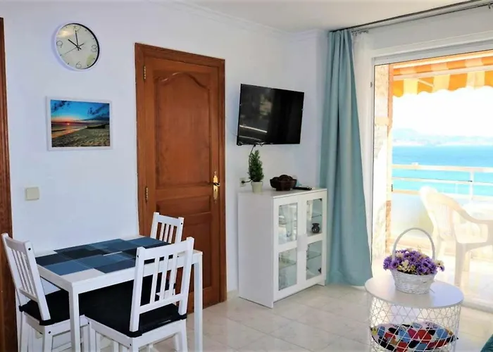 2g Mar Ii 1ª Linea De Playa Con Vistas Al Mar アパート カルプ